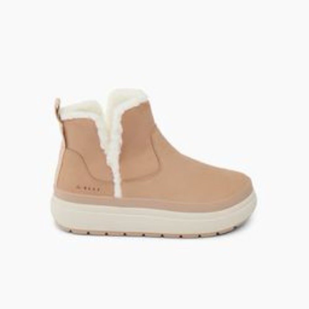 Reef Weekend Autumn Boots Camel / White Trim Women’s 8 brand new NWOT